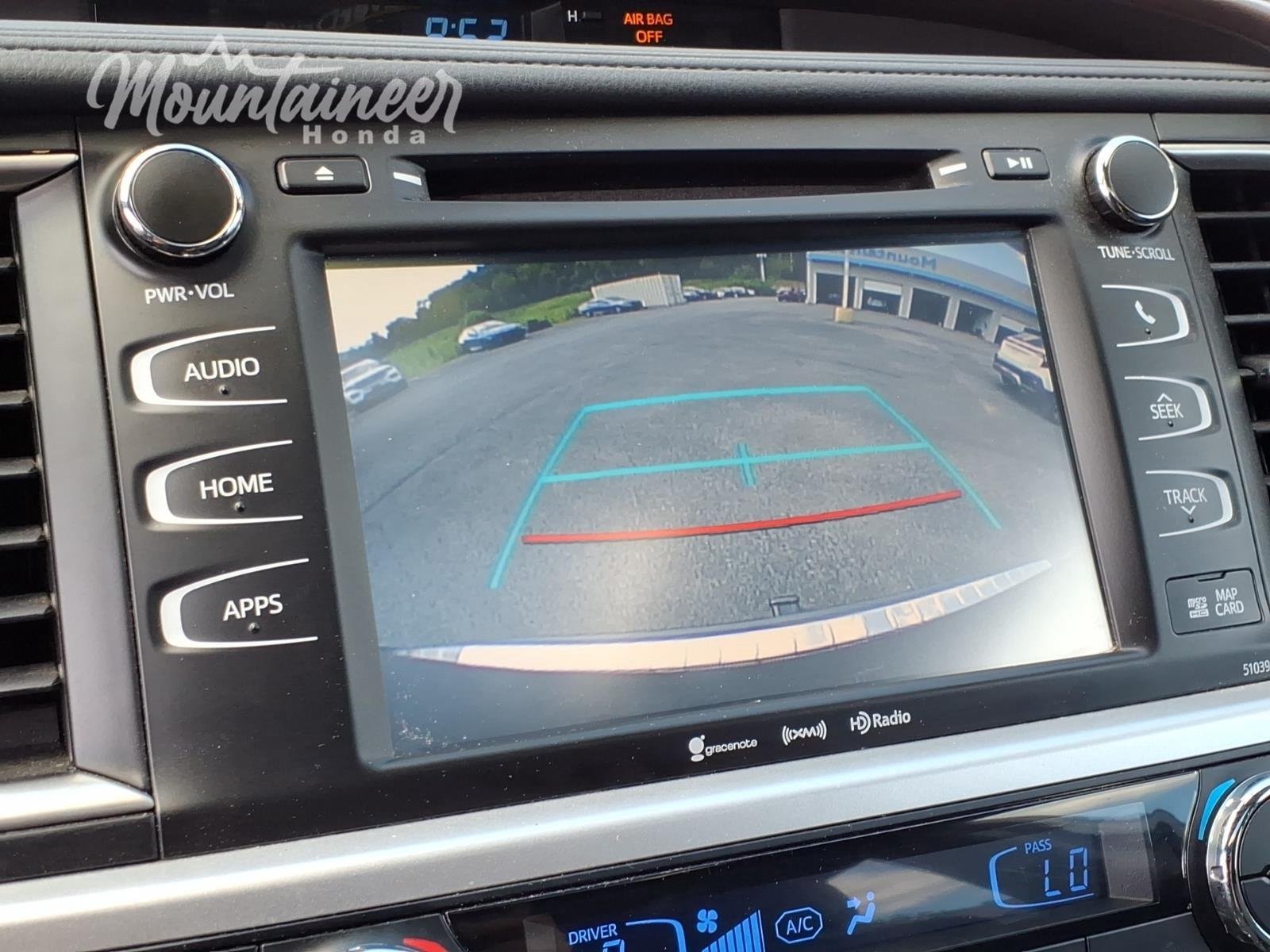 Used 2019 Predawn Gray Mica Toyota XLE image 29