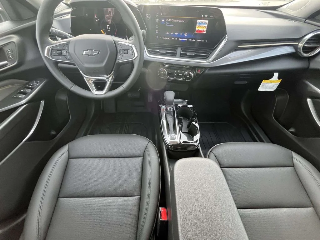2026 Chevrolet Trax Activ - Photo 12