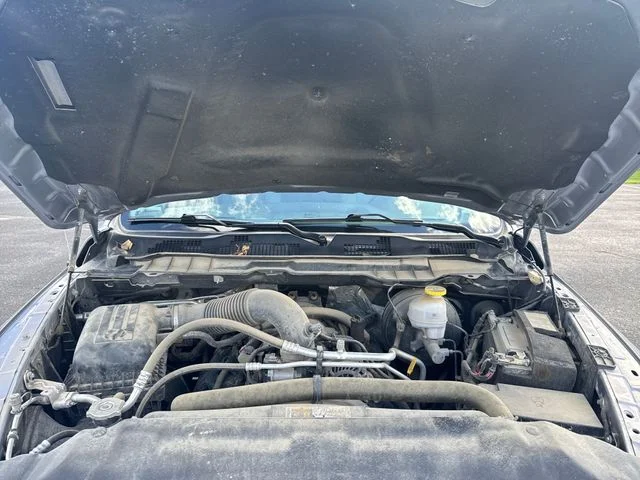 Used 2023 Silver Ram SLT image 26