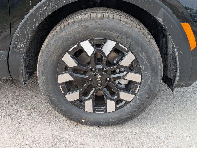 New 2026 Black Hyundai SEL FWD image 12