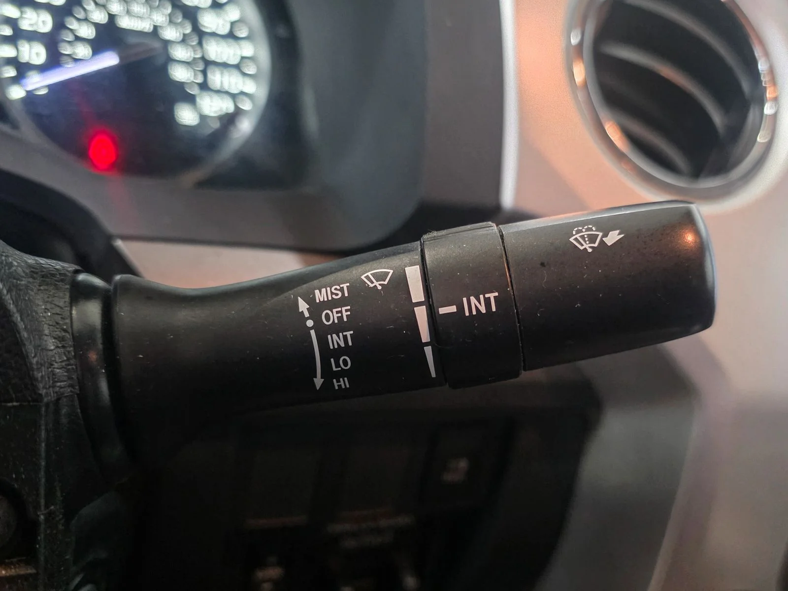 2020 Toyota Tundra SR5 - Photo 38