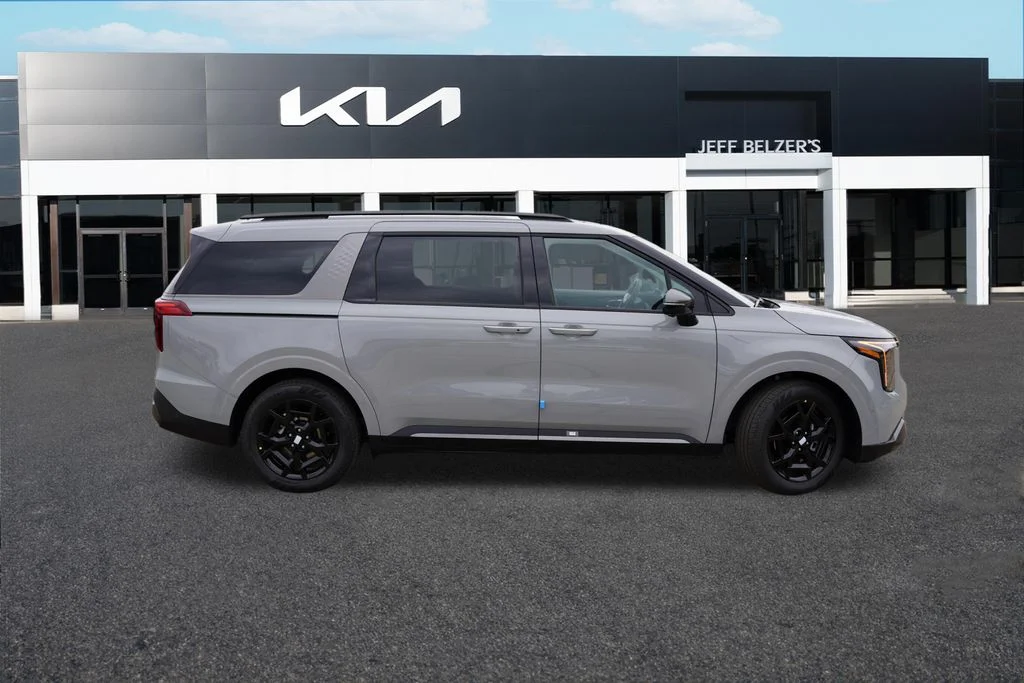 New 2027 Ceramic Silver Kia SX image 2