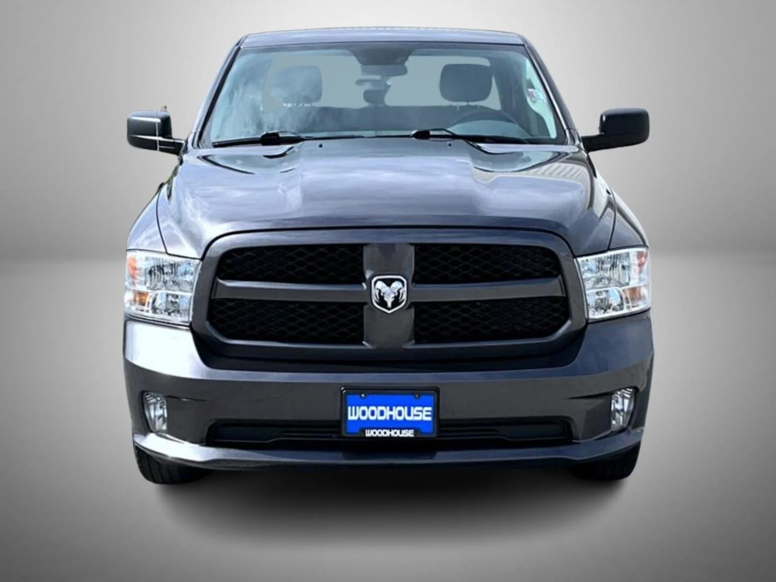 Certified Used 2019 Gray Ram Express image 2