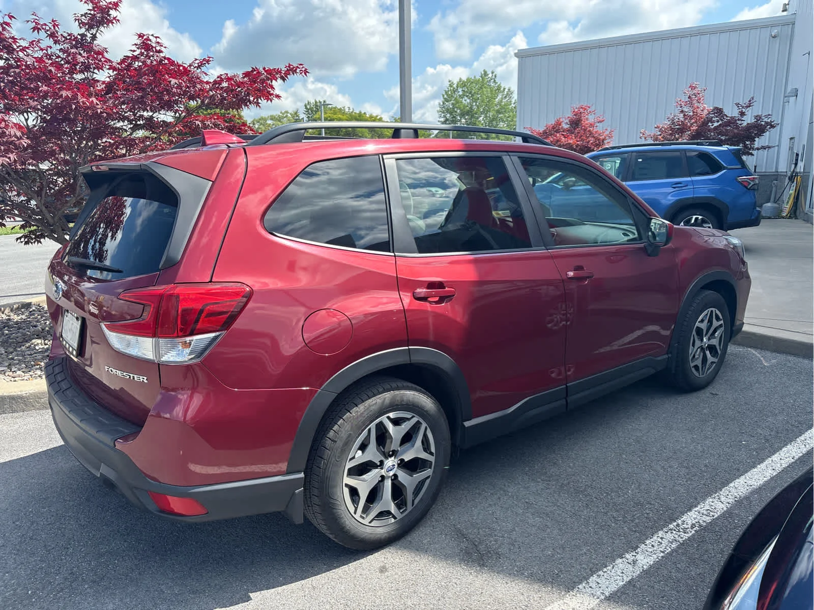 Used 2020 Crimson Red Pearl Subaru Premium image 3