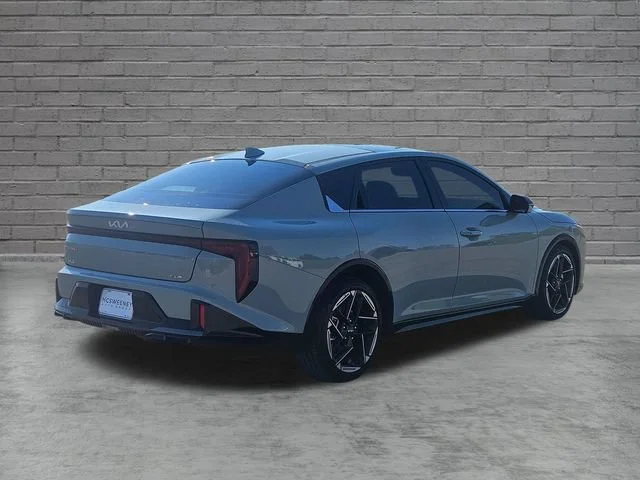 Used 2025 Gray Kia GT-Line image 5