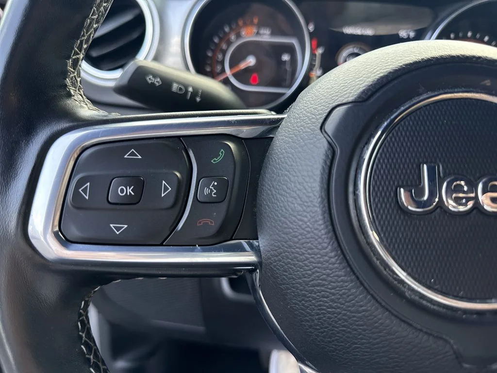Used 2021 Gray Jeep Unlimited Sahara image 23