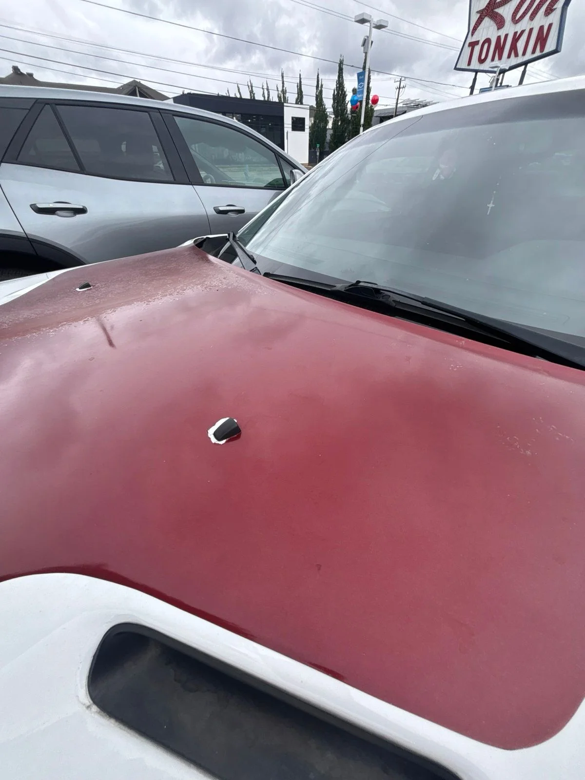 Used 2013 Bright White Clearcoat Dodge SXT image 20