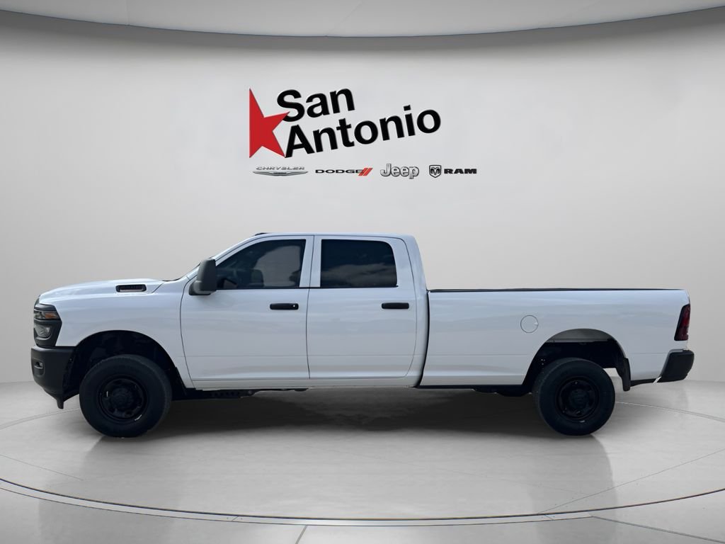 New 2026 Bright White Clearcoat RAM Tradesman image 10