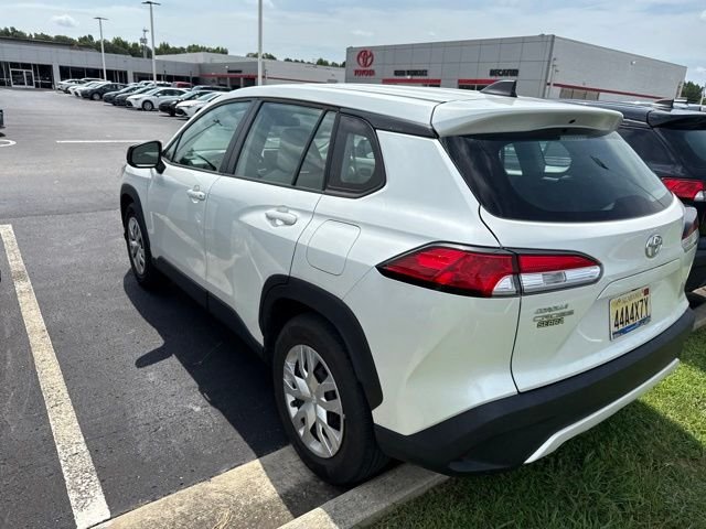 Used 2023 Beige Toyota L image 9
