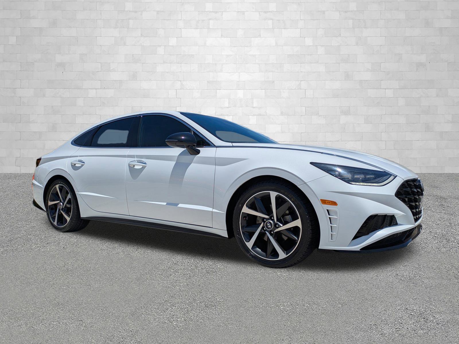 2023 Hyundai Sonata SEL Plus's photo
