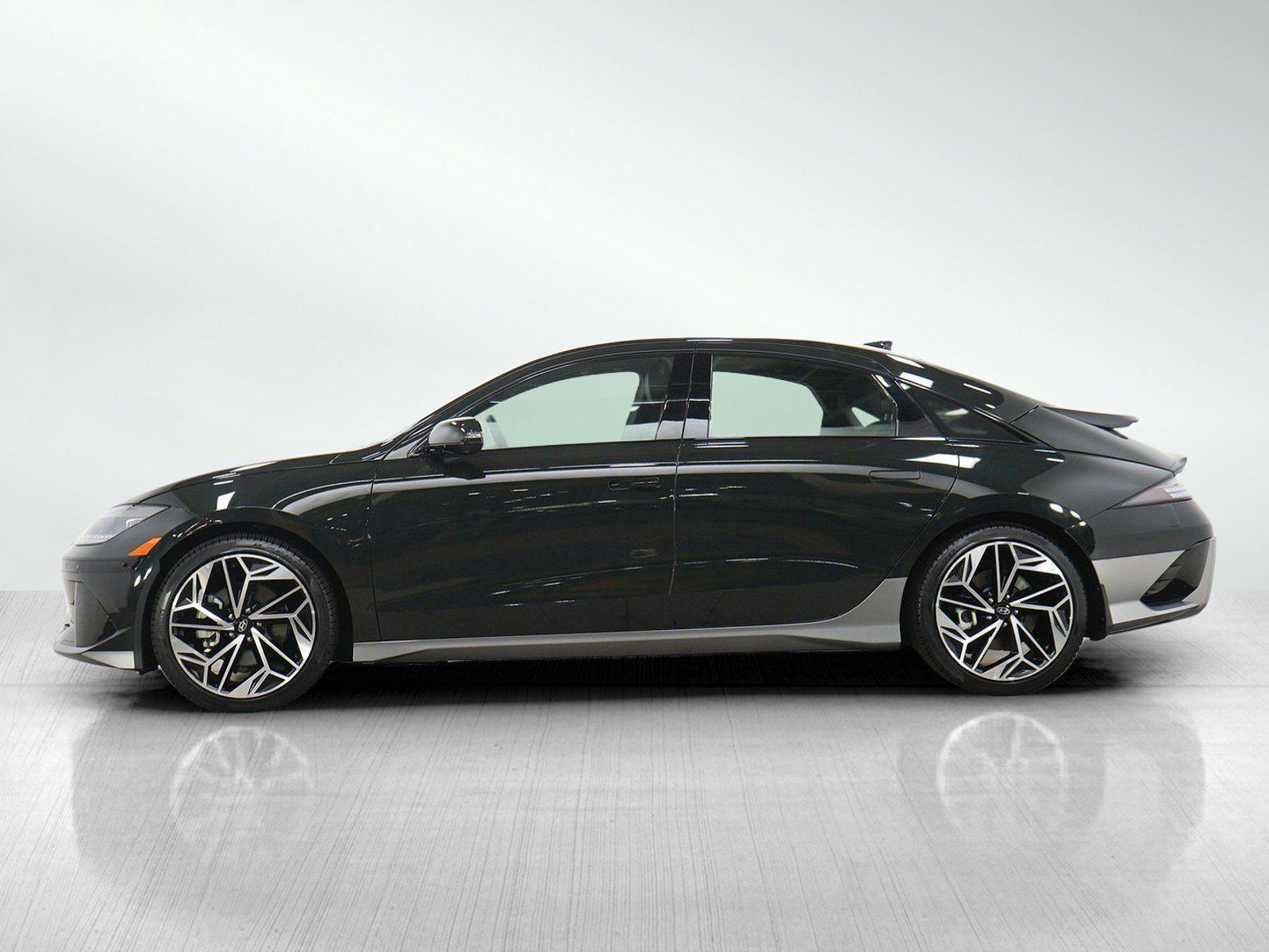 Certified 2023 Hyundai IONIQ 6 Limited with VIN KMHM54AC3PA025560 for sale in Minneapolis, MN