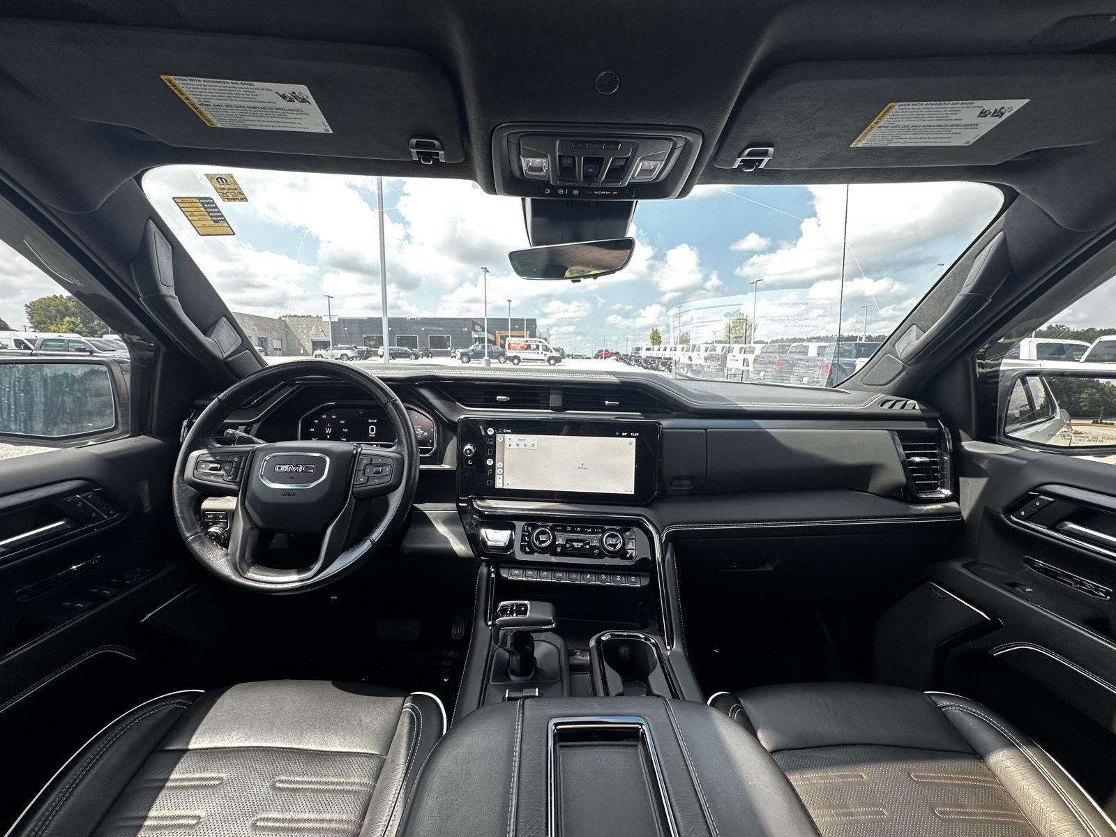 Used 2022 Summit White GMC AT4X image 5