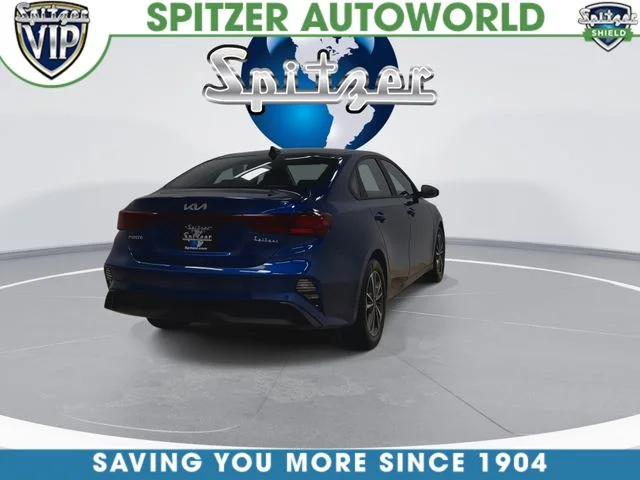 Used 2023 Blue Kia LXS image 9