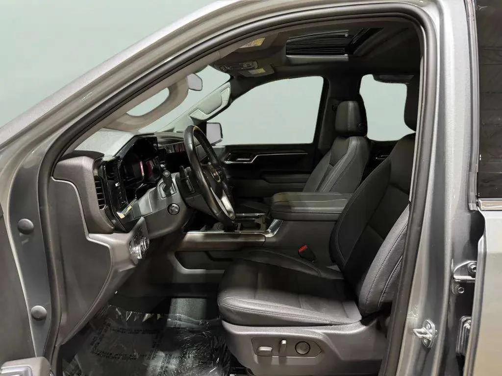 Certified Used 2023 STERLING METALLIC GMC SLT image 25