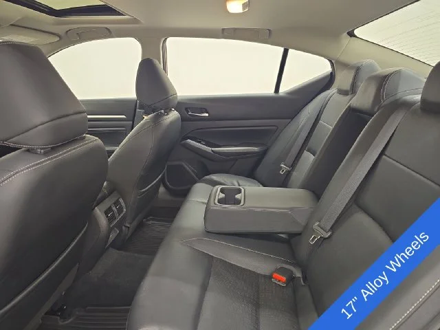 Used 2020 Scarlet Ember Nissan 2.5 SL image 16