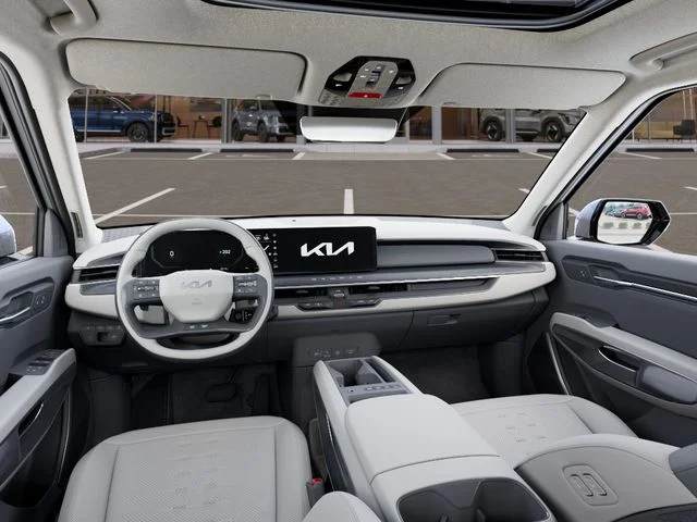New 2026 White Kia Wind image 14