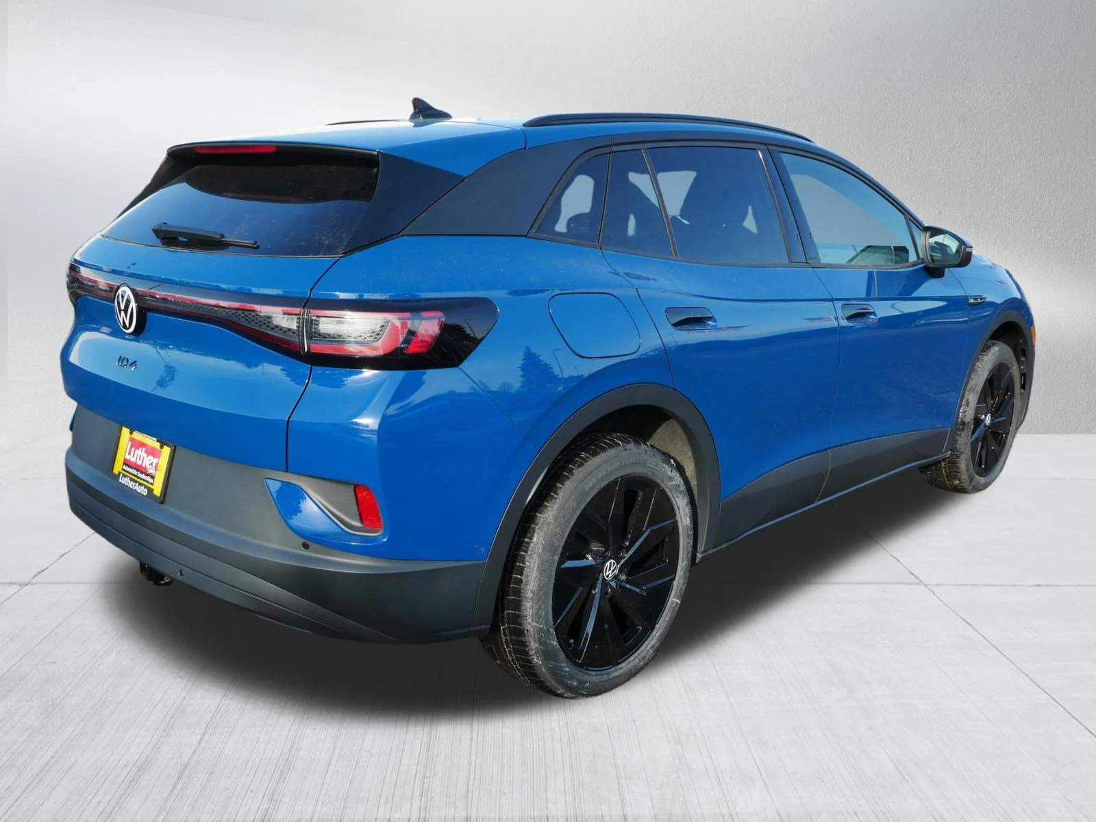 New 2026 Mountain Lake Blue Metallic Volkswagen Pro S image 3