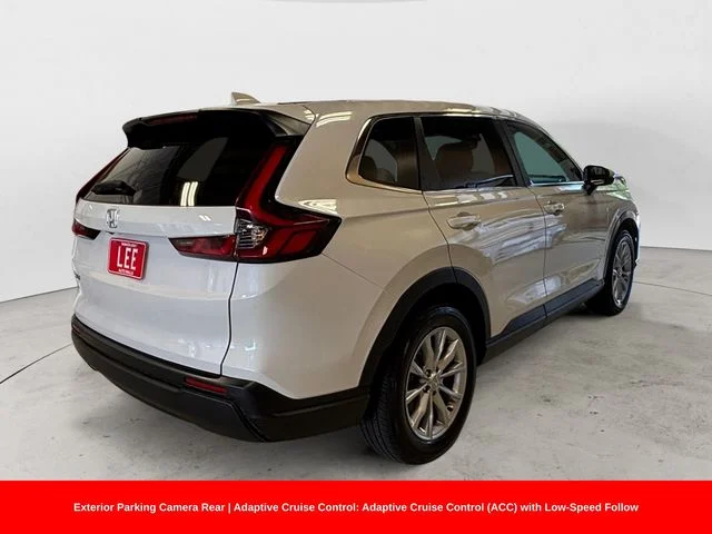Used 2023 White Honda EX image 6