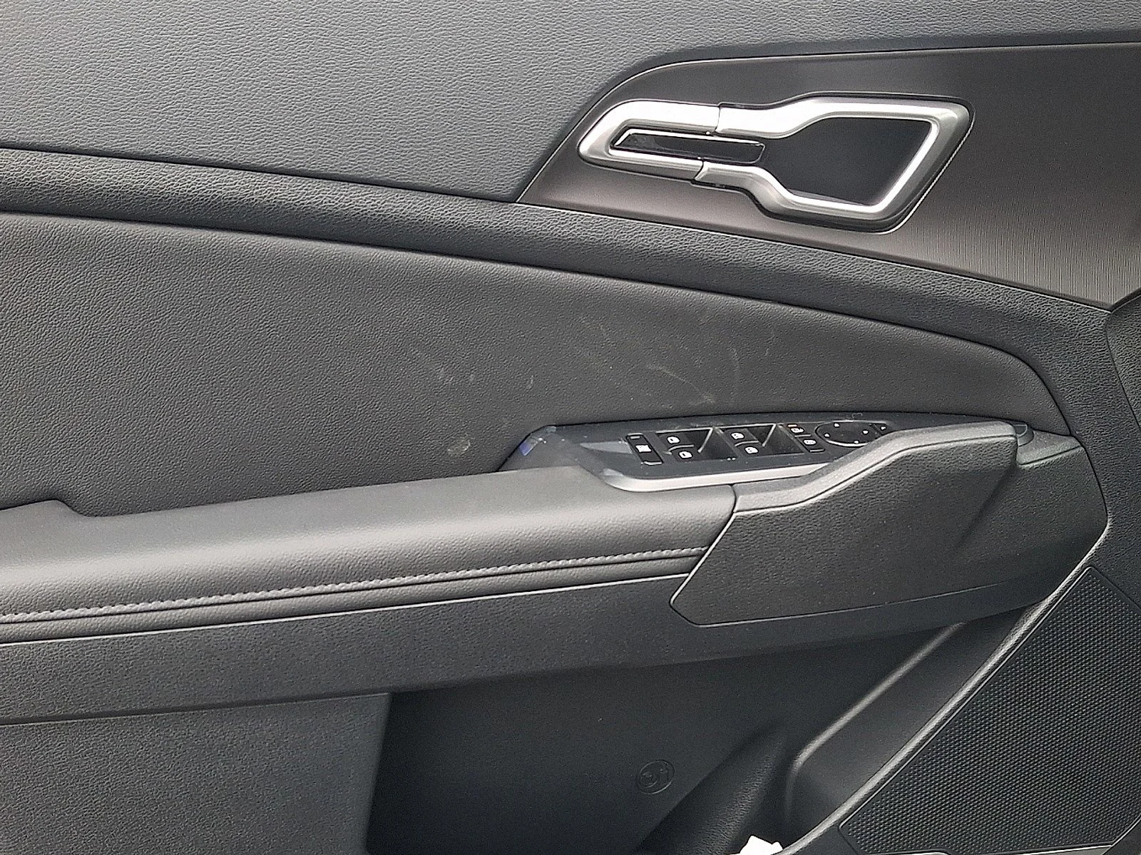 New 2026 Glacial White Pearl Kia EX image 8