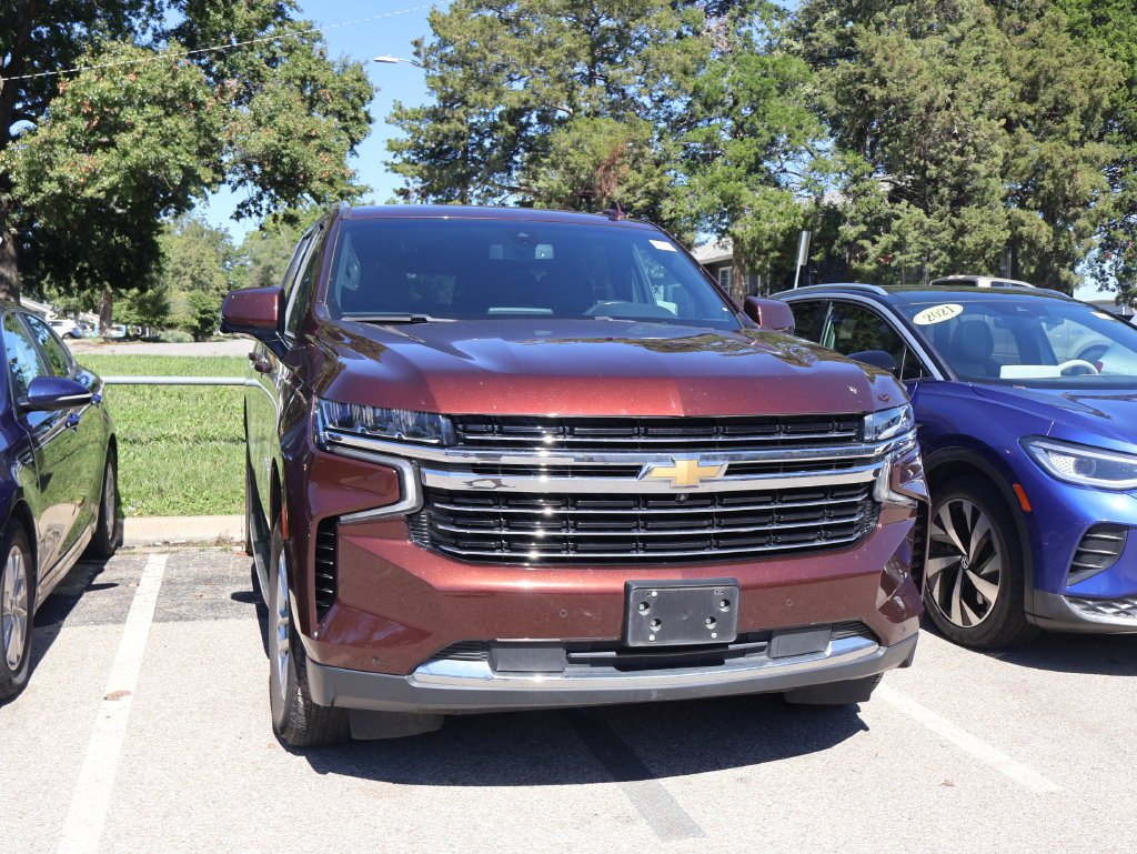 Certified Used 2022 Orange Chevrolet LT image 4