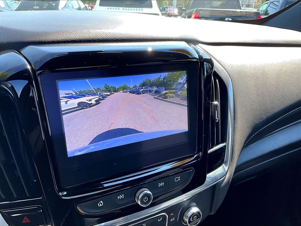Used 2023 White Chevrolet LT image 20