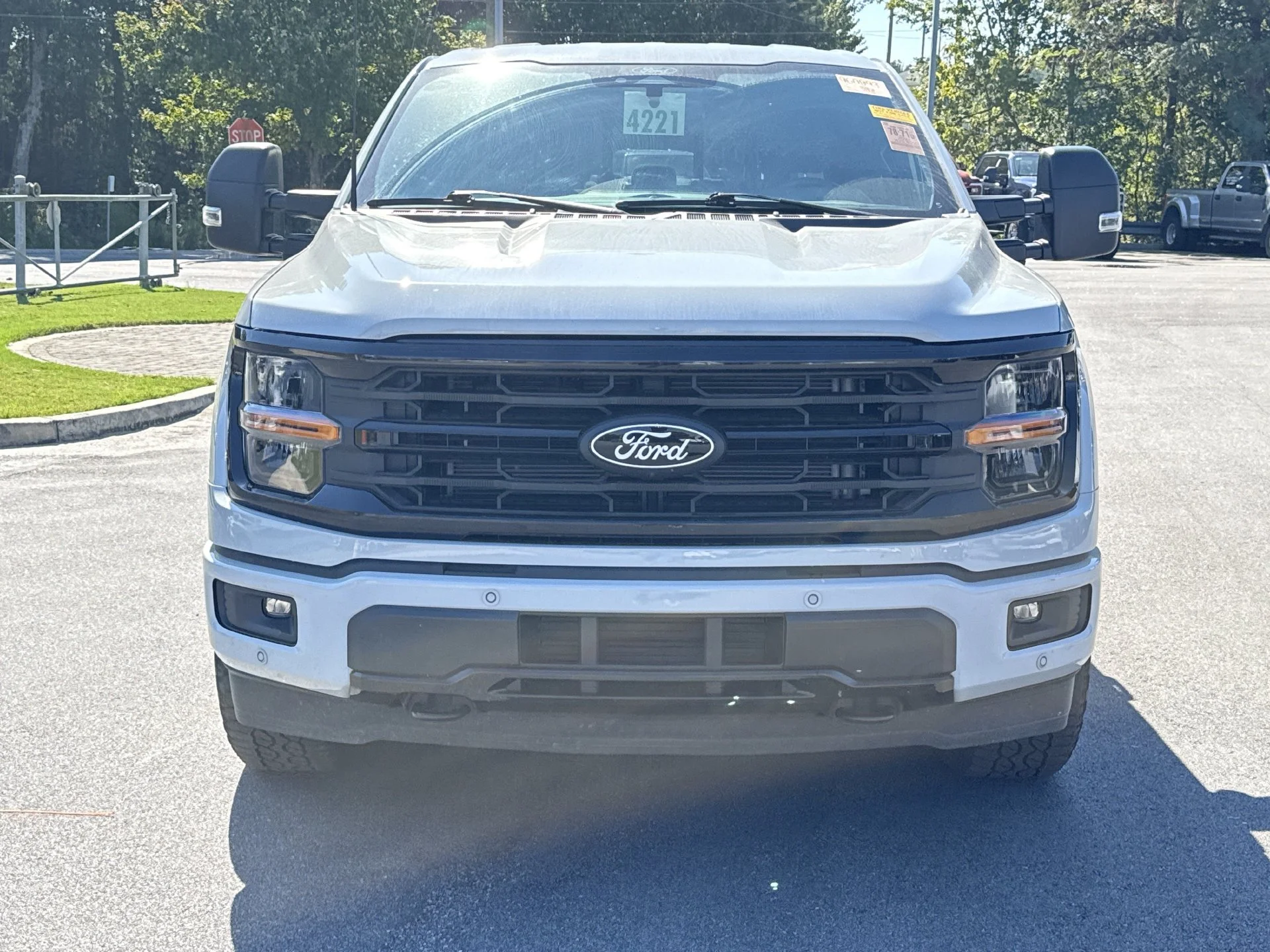 Certified Used 2024 Avalanche Ford XLT image 18