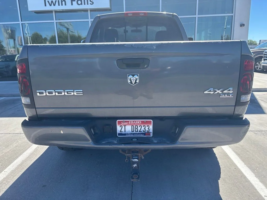 Used 2003  Dodge  image 8