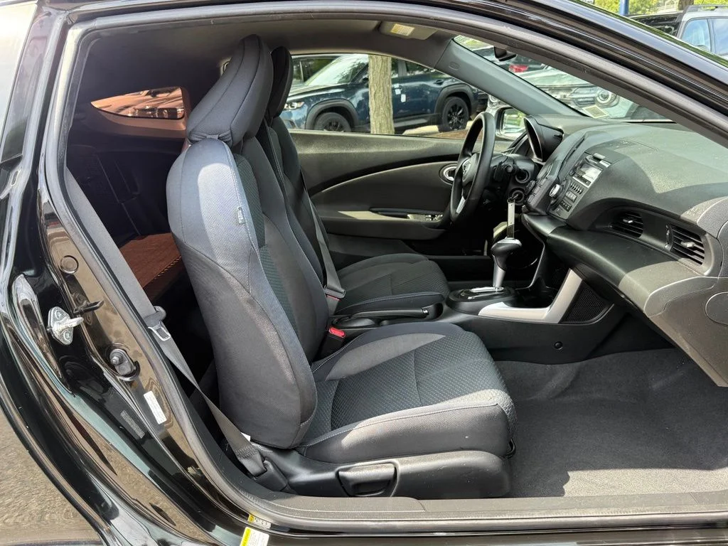 Used 2015  Honda Base image 27