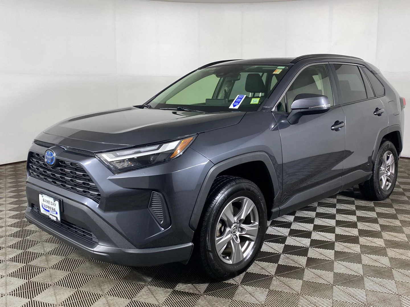 Used 2024 Magnetic Gray Metallic Toyota XLE image 2