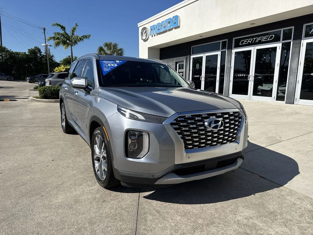 Used 2020 Silver Hyundai SEL image 7