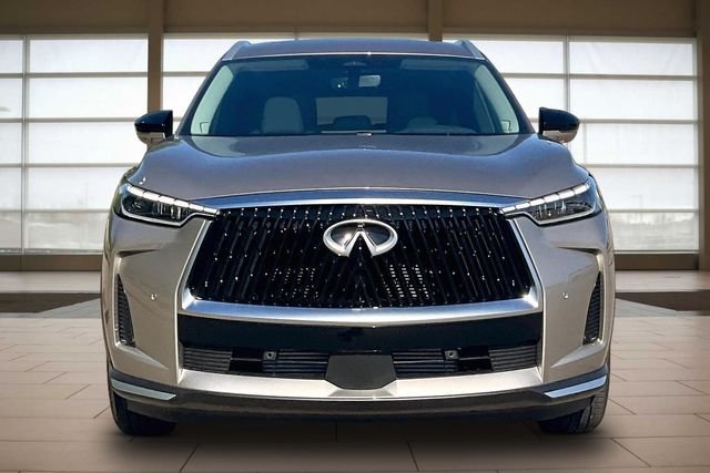 New 2027 WARM TITANIUM INFINITI LUXE image 3