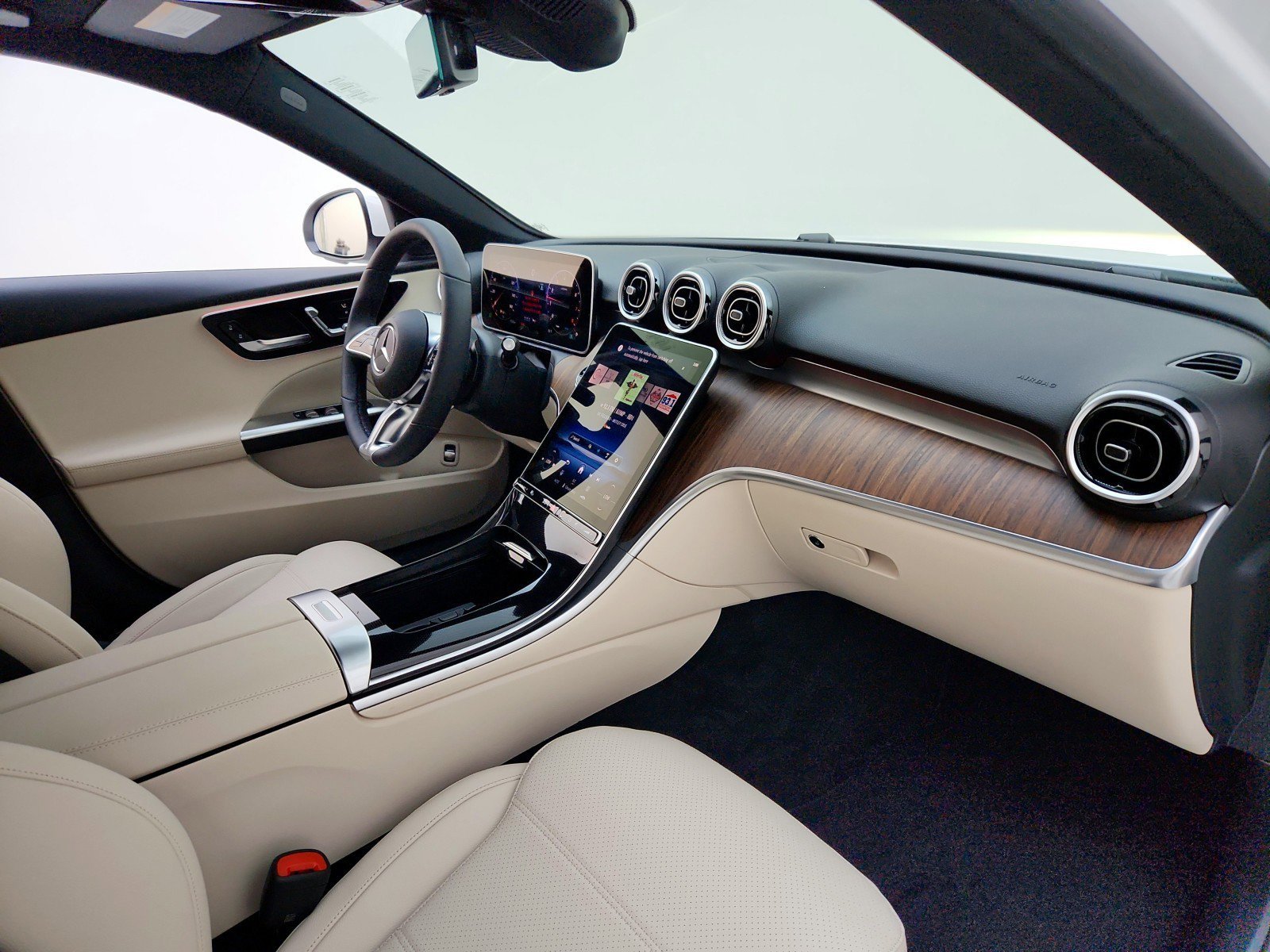 New 2026 Polar White Mercedes-Benz C 300 Sedan image 40