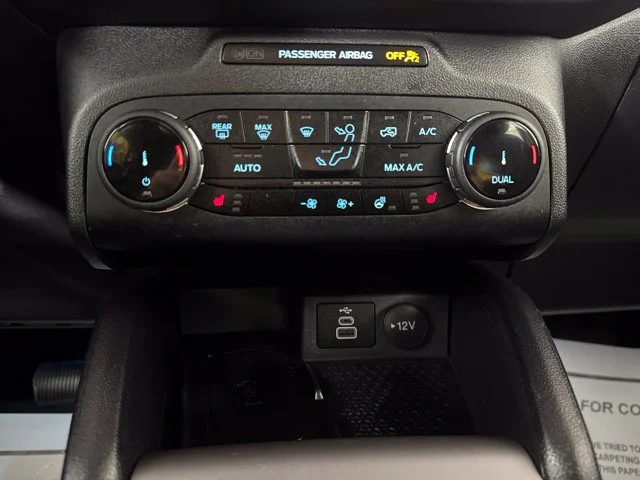 Used 2024 Gray Ford Outer Banks image 16