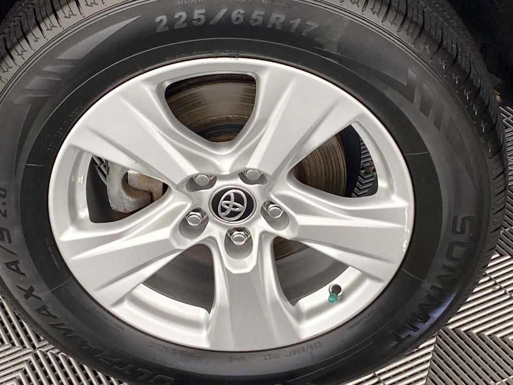 Used 2020 Gray Toyota XLE image 25
