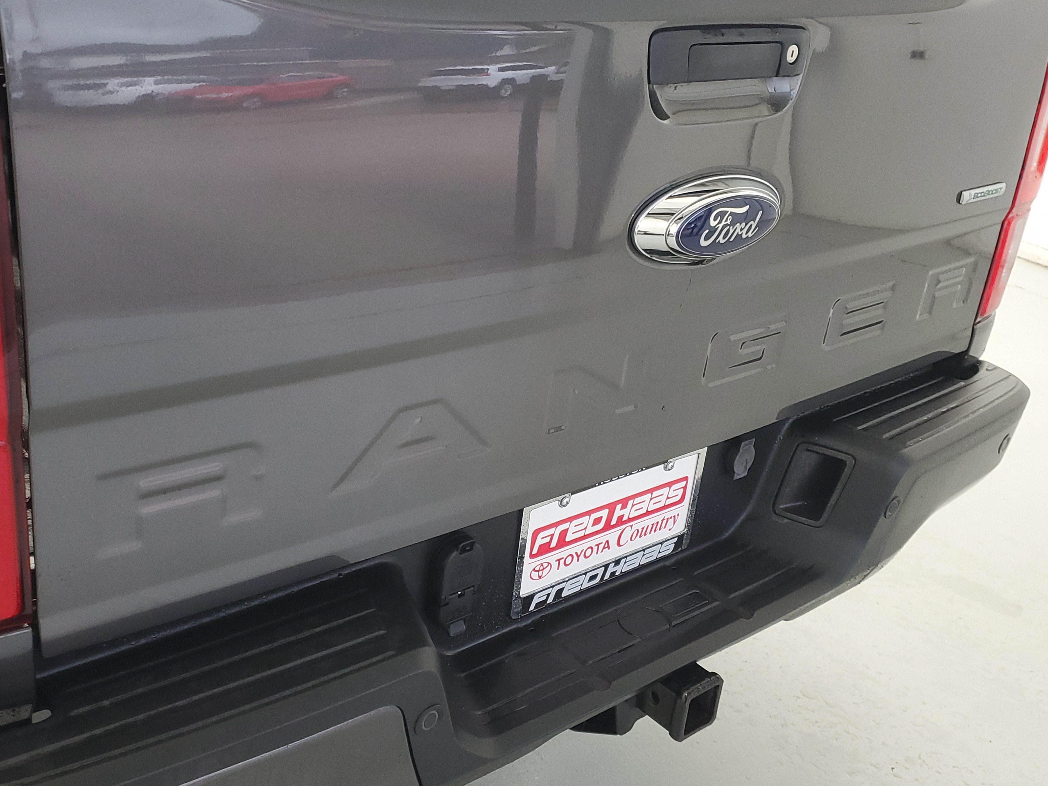 Used 2020 Magnetic Metallic Ford XLT image 8