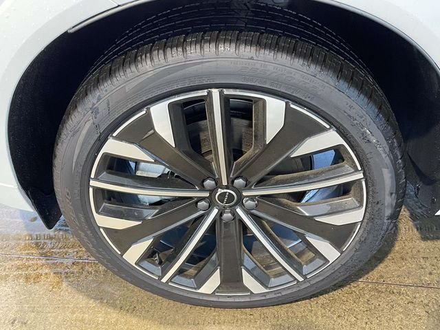 2026 Volvo XC60 Ultra - Photo 13