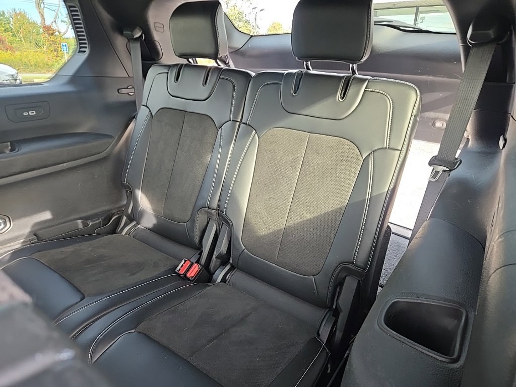 Used 2021 Black Jeep Altitude image 7