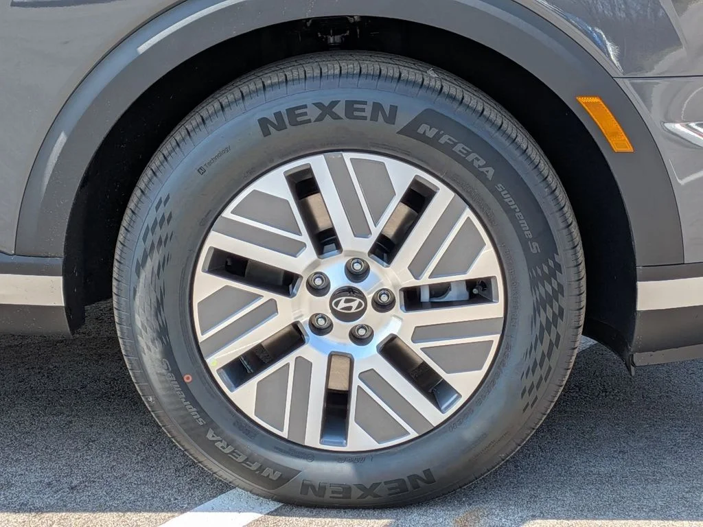 New 2026 Gray Hyundai SEL image 9