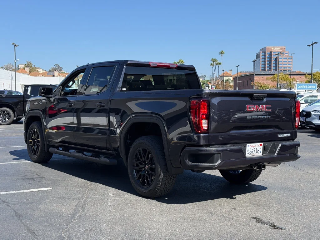 Used 2026 Titanium Rush Metallic GMC Elevation image 9