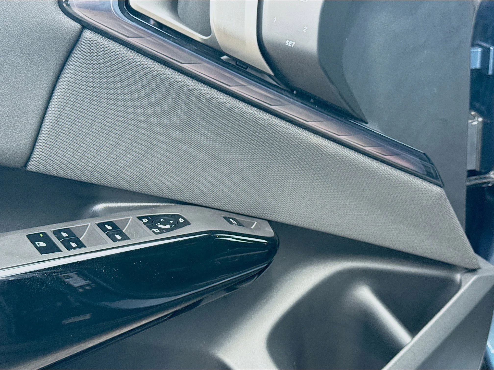 New 2026 Arctic Race Blue metallic BMW 30 xDrive image 23