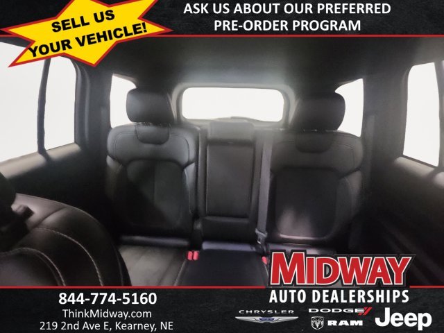 Used 2025 Gray Jeep Altitude X image 13