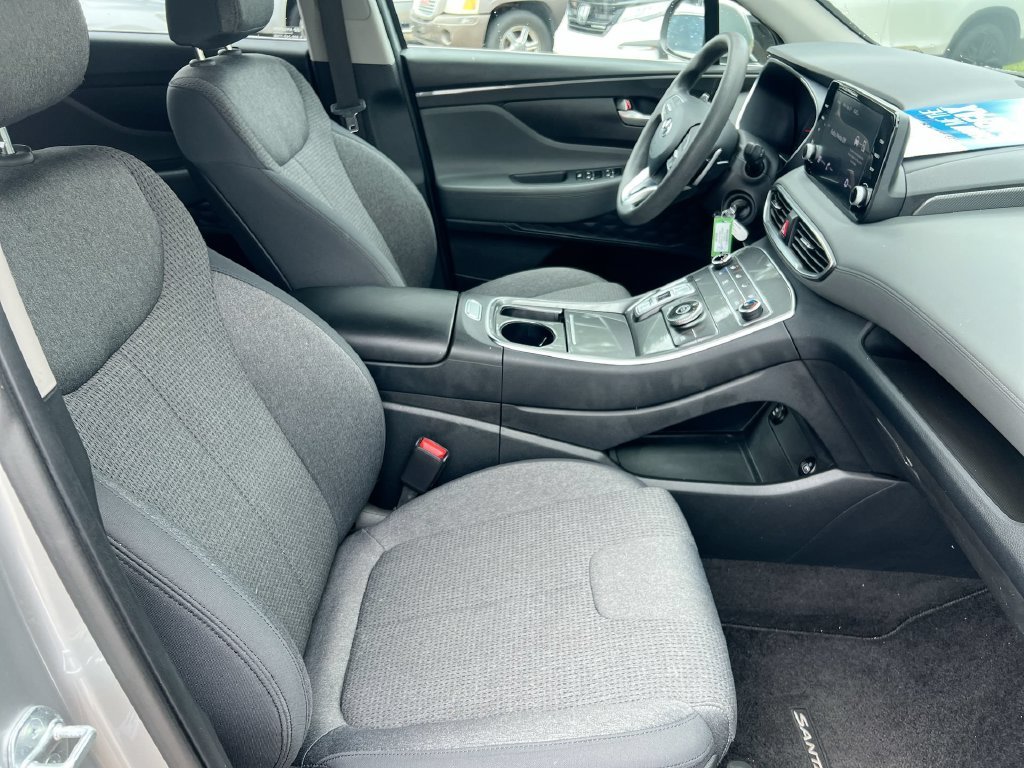 Certified Used 2023 Silver Hyundai SE image 23