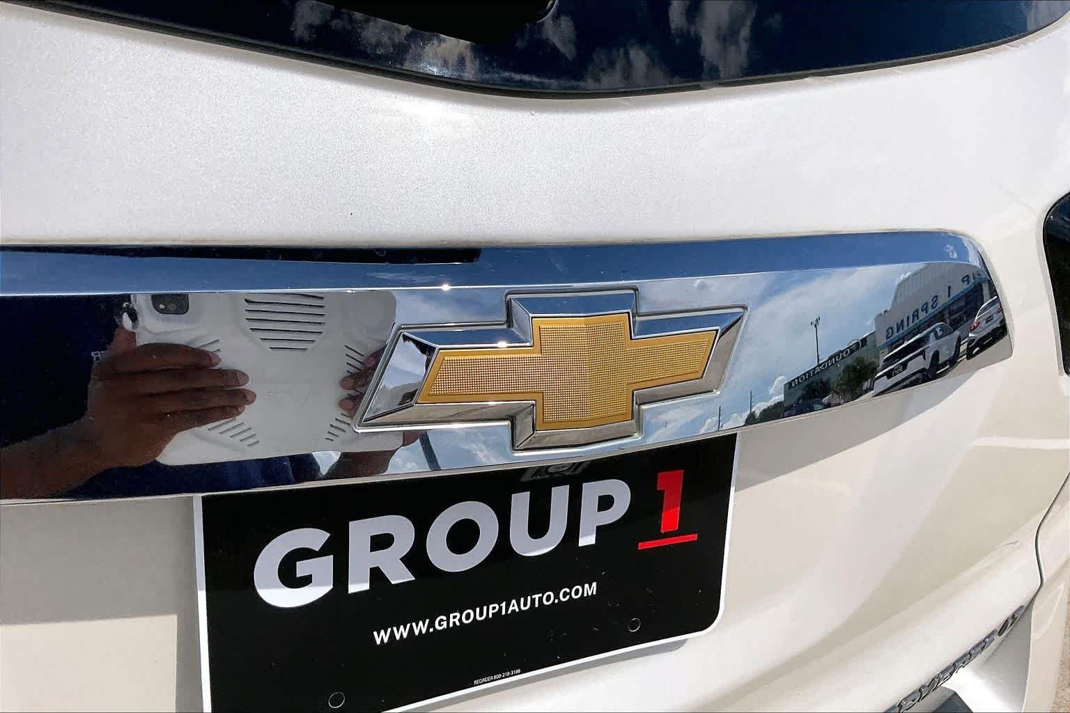 Used 2013 White Diamond Tricoat Chevrolet LT image 29