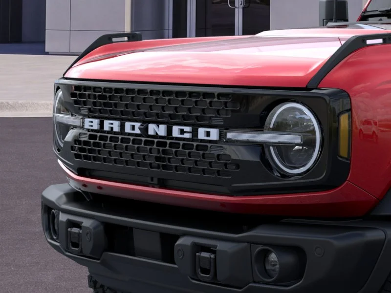 New 2025 Ruby Red Metallic Tinted Clearcoat Ford Badlands image 19