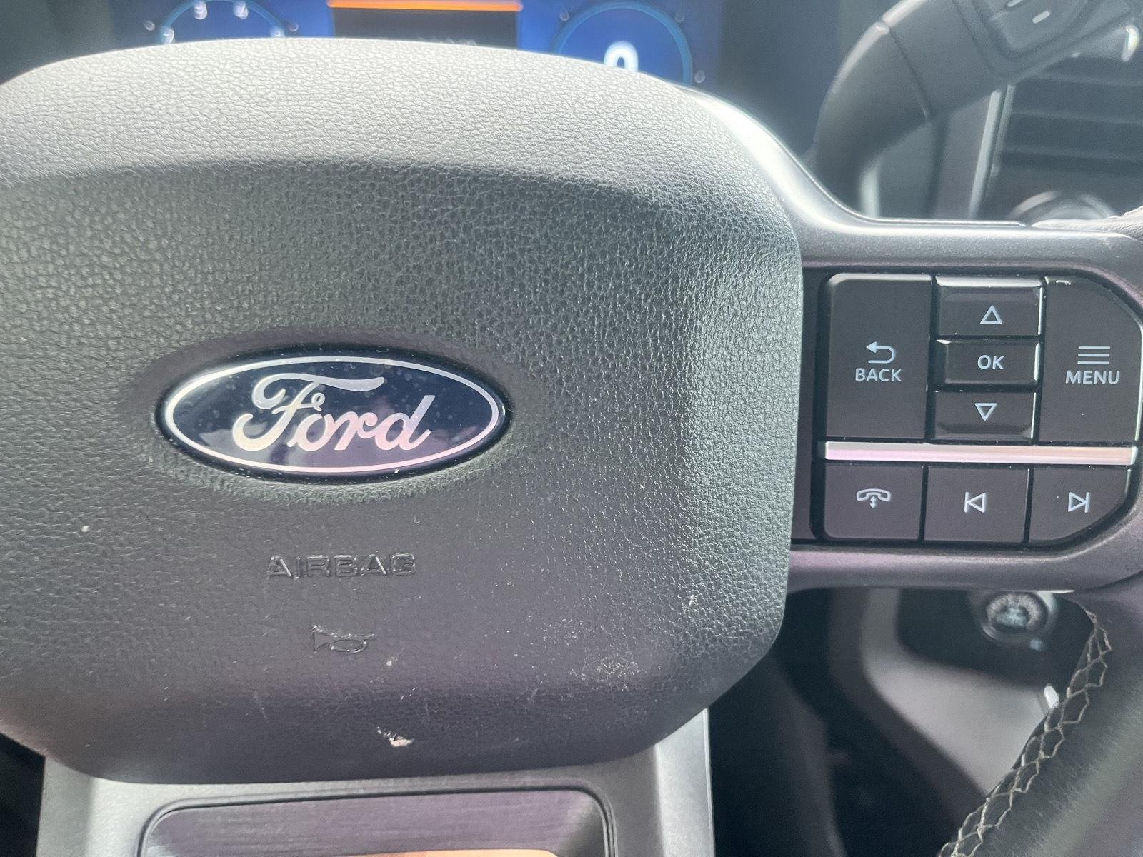 Used 2024 Iconic Silver Ford XLT image 26