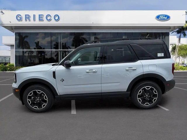 New 2026 Space White Metallic Ford Outer Banks® image 19