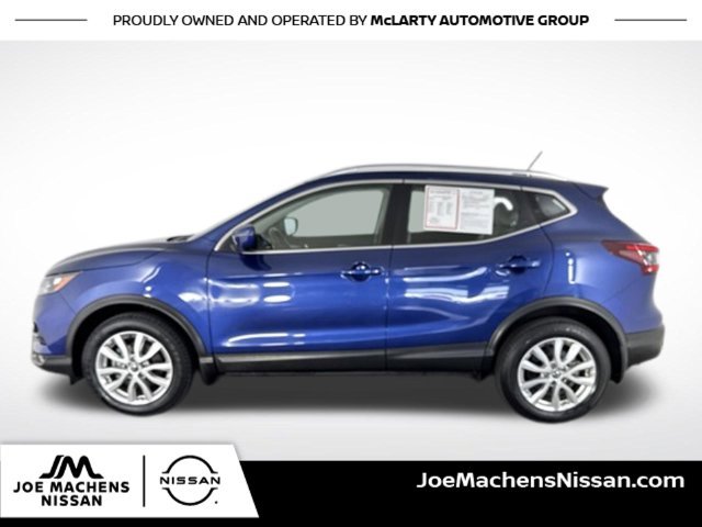 Used 2022 Blue Nissan SV image 11