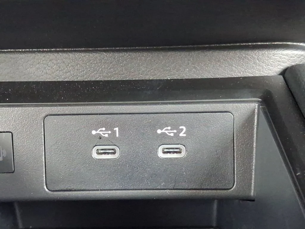 Certified Used 2026 Gray Nissan SR image 6