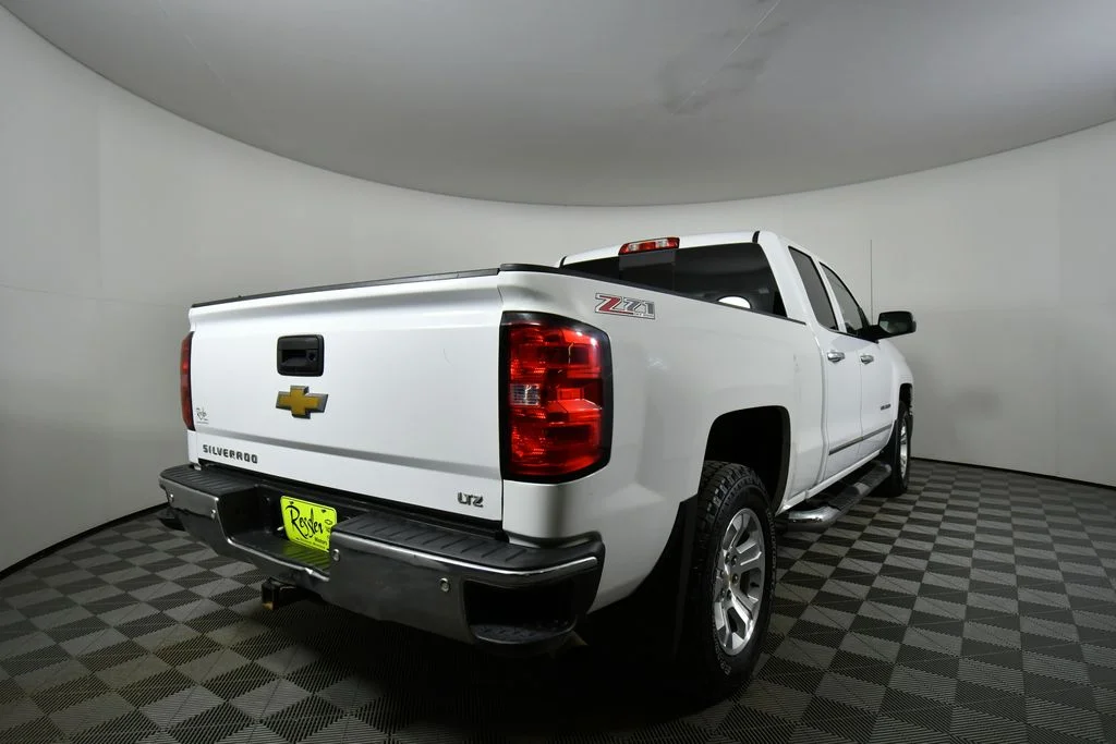 Used 2015 White Chevrolet LTZ image 11