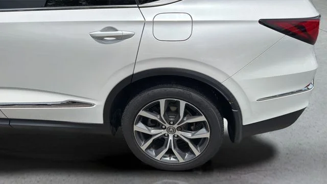 Used 2023 White Acura Technology image 32